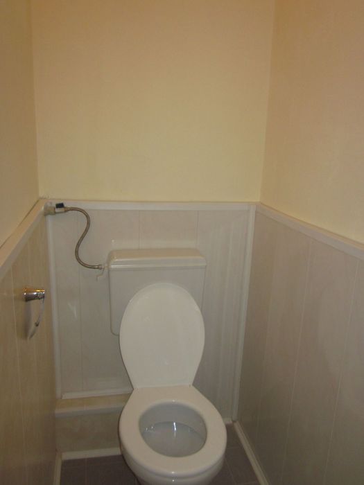 Дава се под наем Гараж / Паркомясто в Велинград - 40 кв.м за 229.5 € - Снимка #9