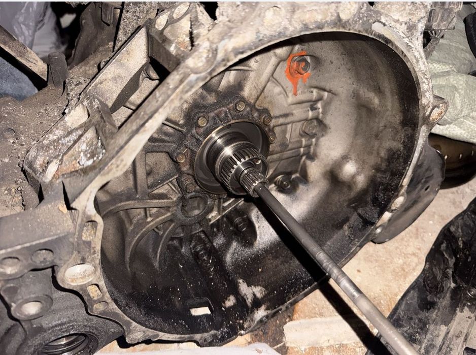 Продам АКПП на Мазда кседос 6