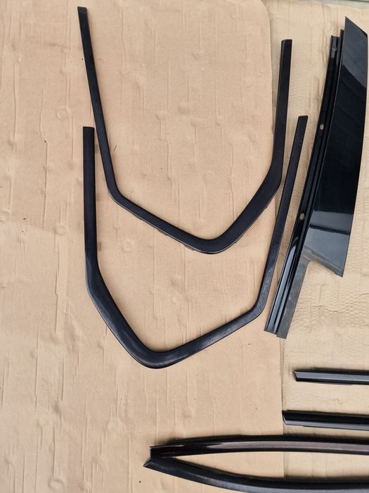 Trimuri shadow line negru lucios bmw x3 f25 (nota 8)