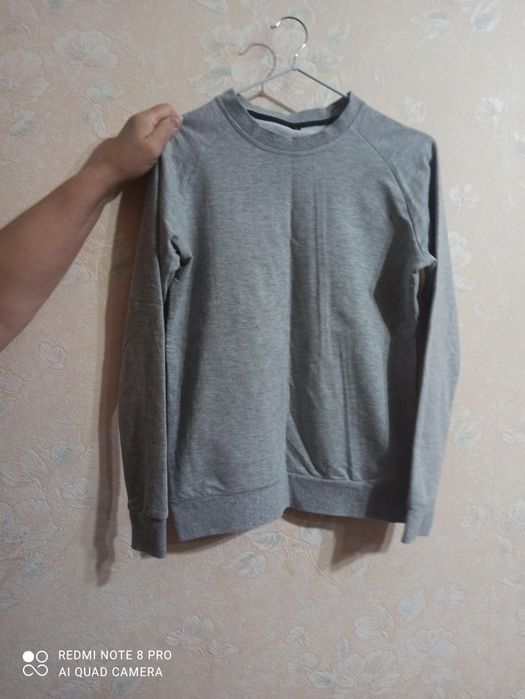 Кофты и брюки для девочки 12-14 лет