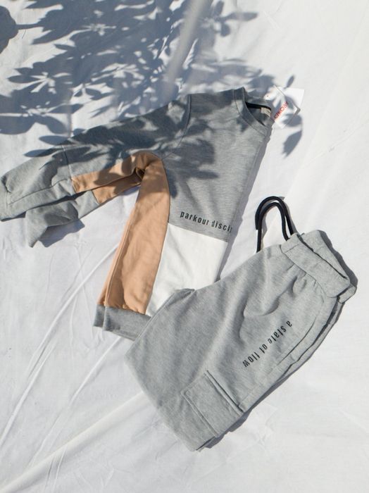 Спортивный костюм