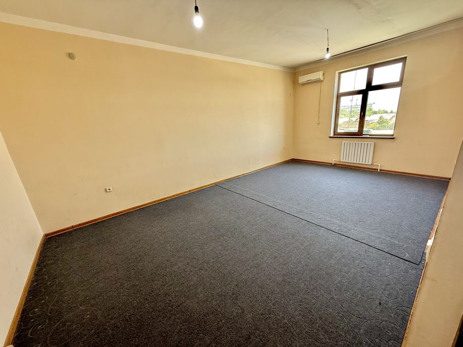 Termiz sh, Begoyim, 3 etaj 46 mkv. yangi dom