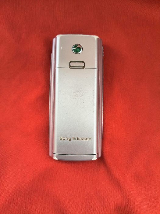Sony Ericsson t105( decodat, lb română)