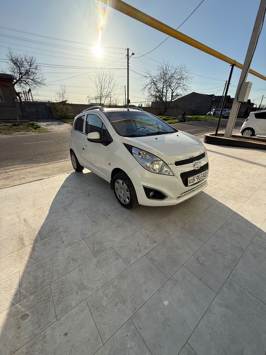 Spark 2 pozitsiya arendaga beriladi