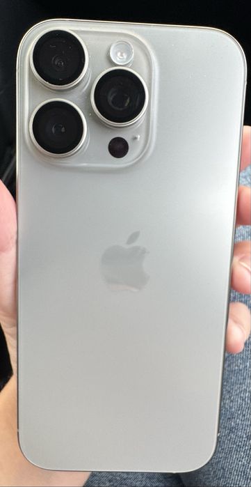 Продам iphone 16 pro 128 gb (айфон)