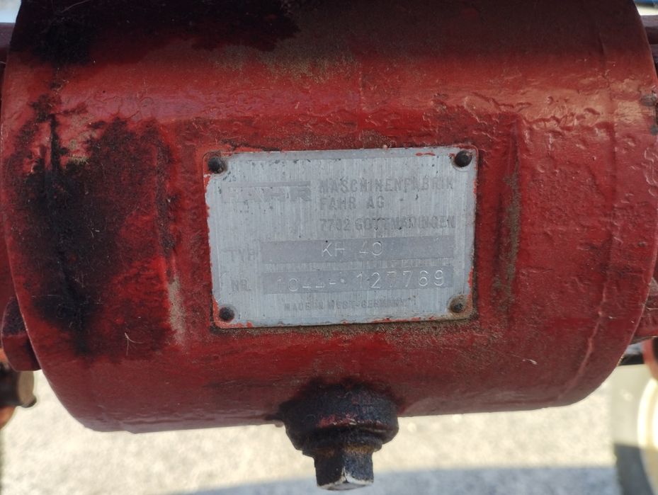 Сенообръщач FAHR