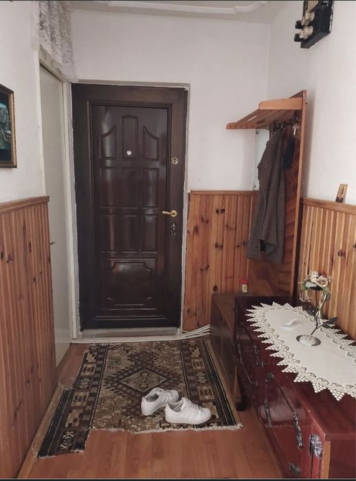 Vand apartament 3 camere