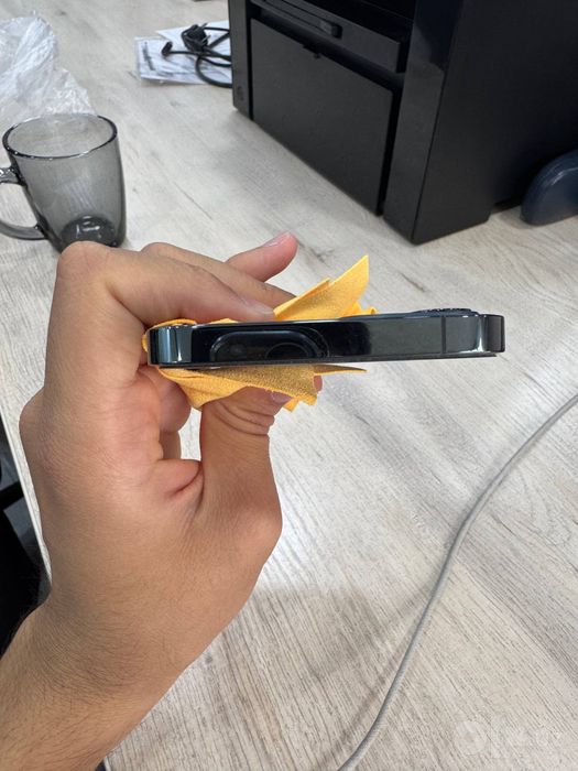 Iphone 12 pro.