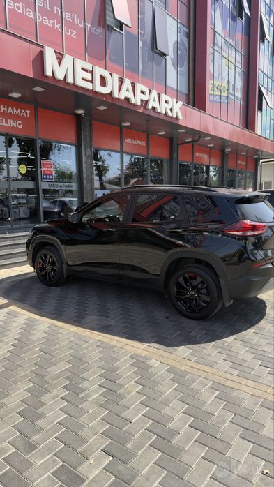 tracker 2 redline