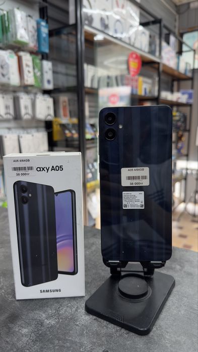 Samsung A05 4GB / 64 GB