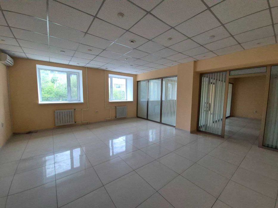 Продается часть коммерческой недвижимости