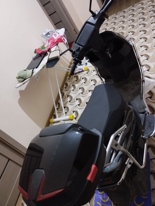 Elektra SKUTERholati yangi