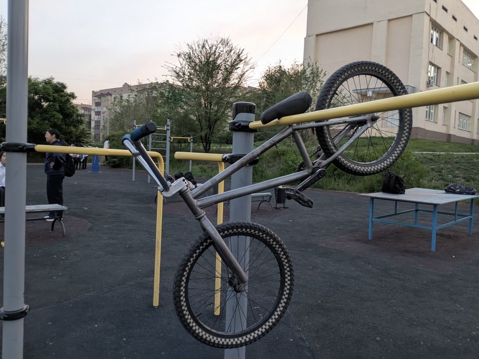 Bmx в хорошем состоянии 20 калёса