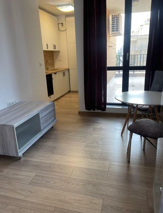 Дава се под наем Двустаен апартамент в София, Кръстова вада - 50 кв.м за 520 € - Снимка #2