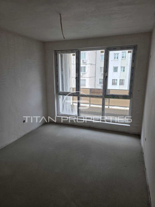 Тристаен апартамент в Пазаржик