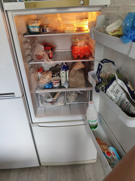 Холодильник продам