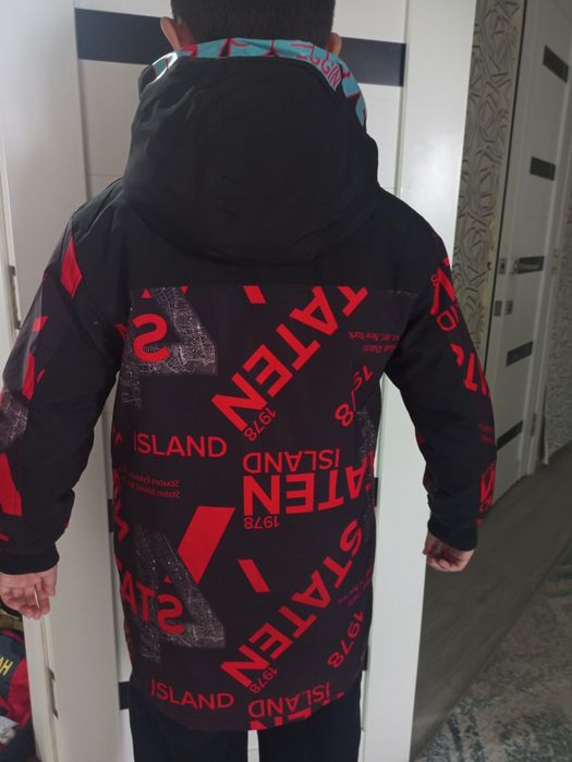 Куртка Ветровка в хорошем состоянии