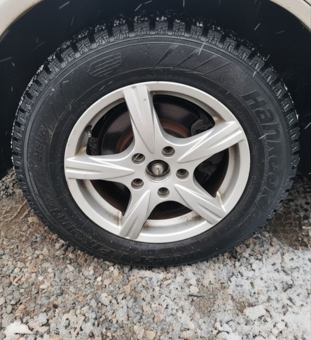 Диски R 15 Pcd 5 × 114.3 с шинами