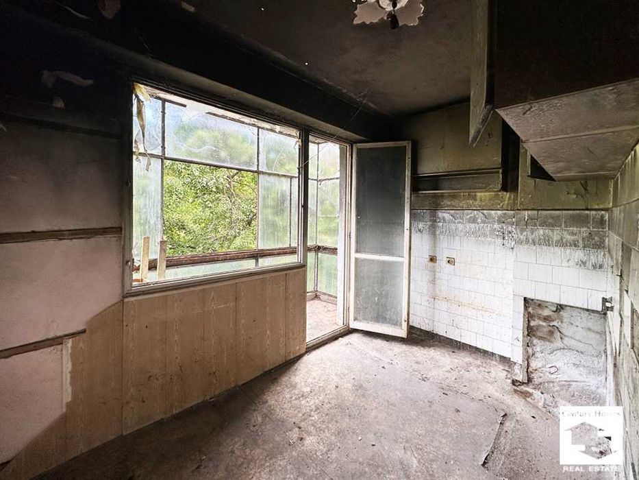 Продава се Двустаен апартамент в Велико Търново, Чолаковци - 63 кв.м за 675 €/кв.м - Снимка #1