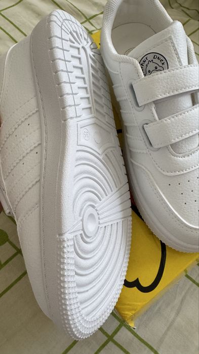 Продам Детские кеды