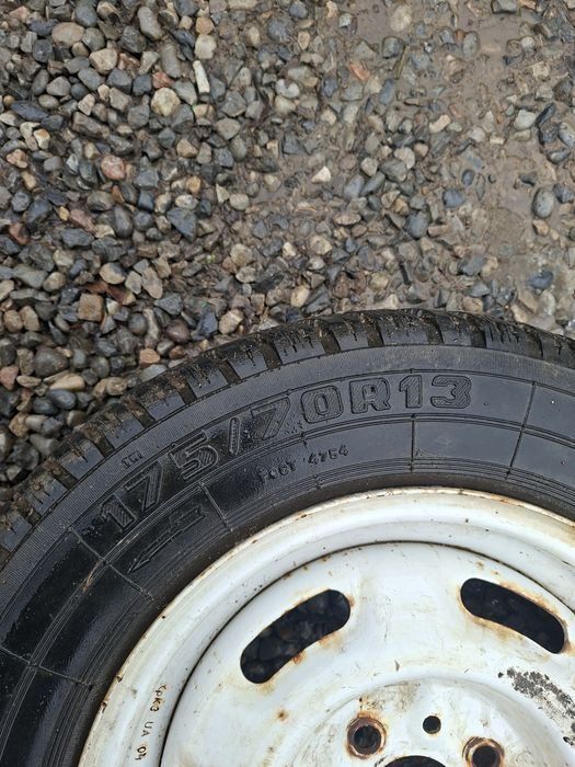 Kapsen 175/70/R13 балон с дисками