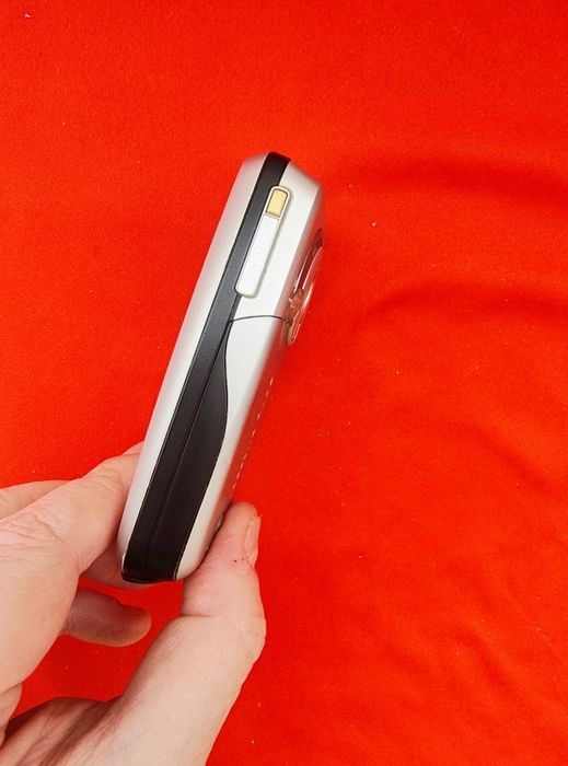 Sony Ericsson k700i Cybershot ( orice rețea)