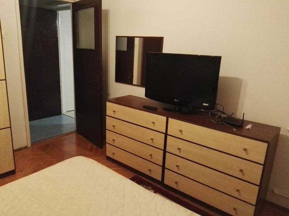 vand apartament 2 camere Tomis 2