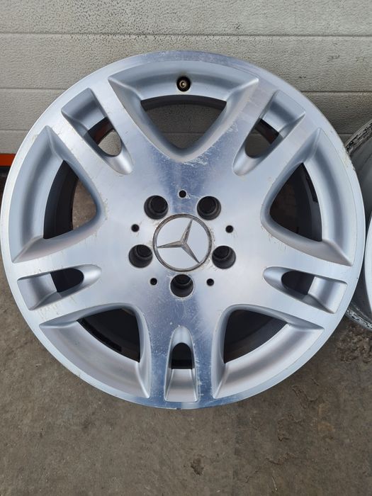 Оригинални джанти за МЕРЦЕДЕС MERCEDES R16 5x112 ET38 8J