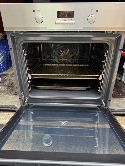 Фурни за Вграждане Нови и Втора употреба