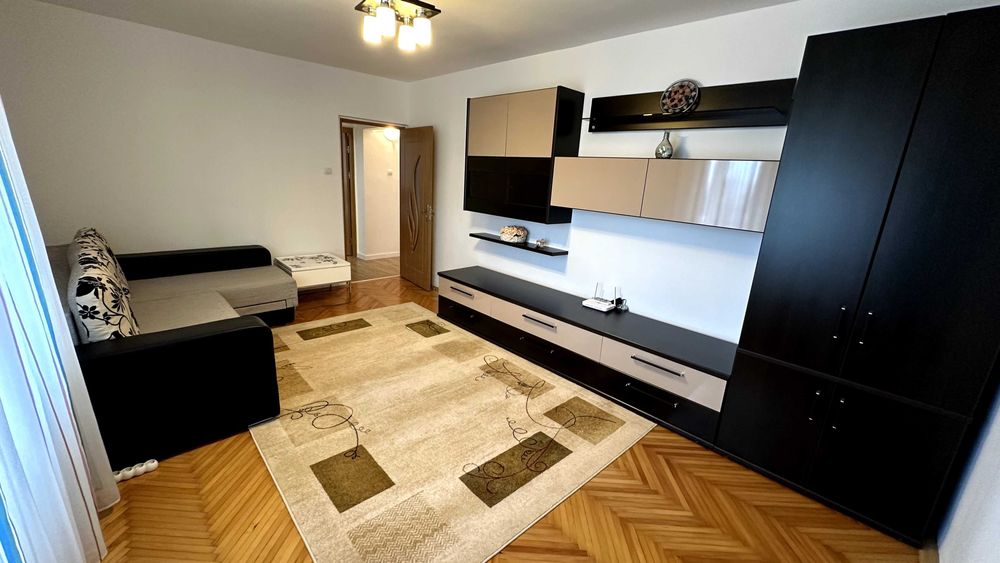 Inchiriez apartament cu 2 camere - Pandurilor
