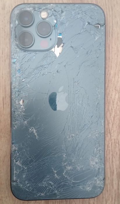 Продам iphone 12 pro