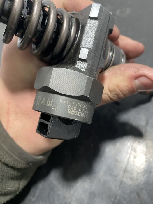 Injector Vw Sharan 1.9 TDI AUY 116cp seat alhambra 1.9  | 038130073AC