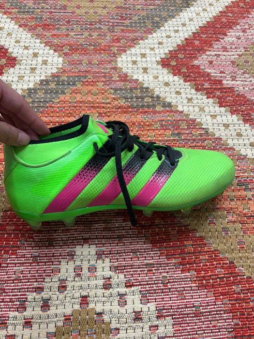 Оригинальные бутсы Adidas