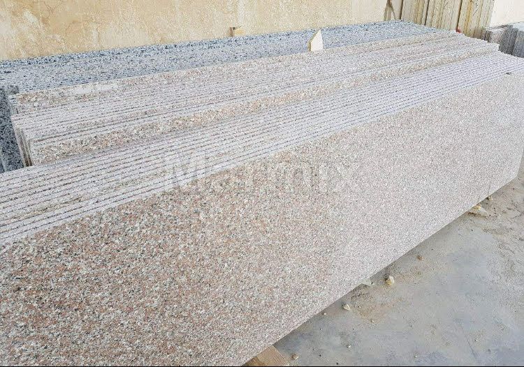 Ступени из гранита