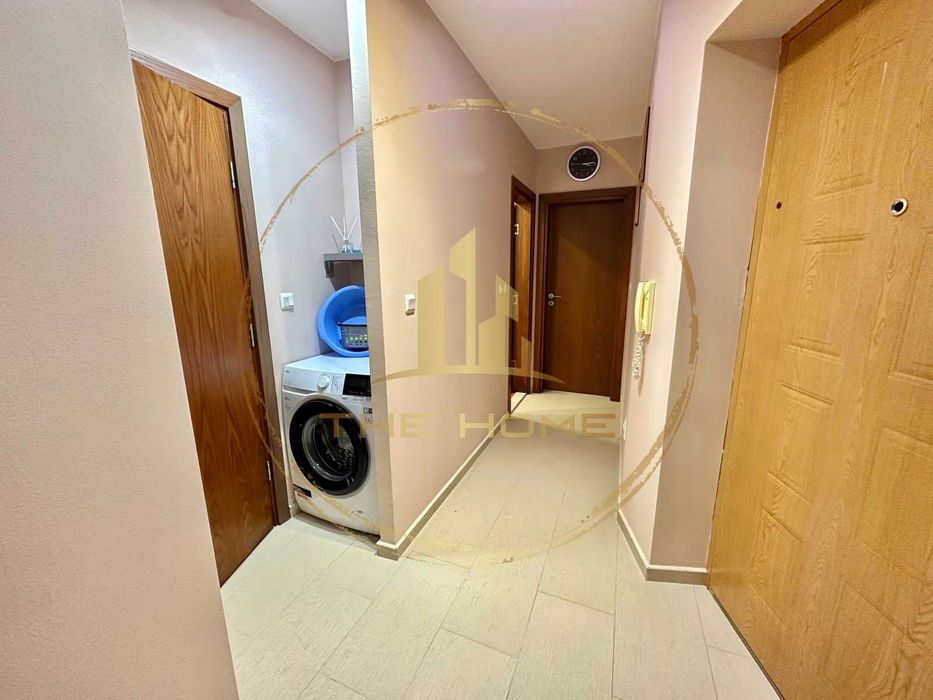 Дава се под наем Двустаен апартамент в Варна, Цветен квартал - 80 кв.м за 614 € - Снимка #4