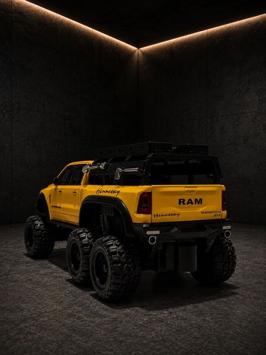 Модель машины DODGE RAM - пикап