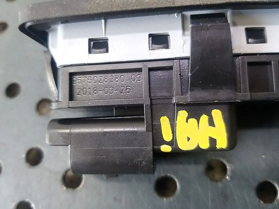 Switch maner deschidere haion peugeot 3008 2 9676028380