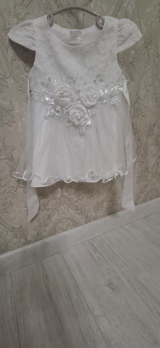 Платье на девочку 1-1,5 годика