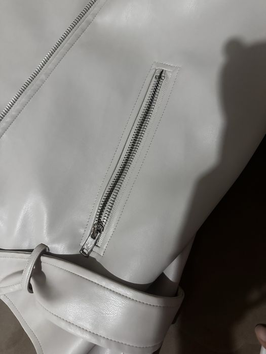 Продам косуху куртку