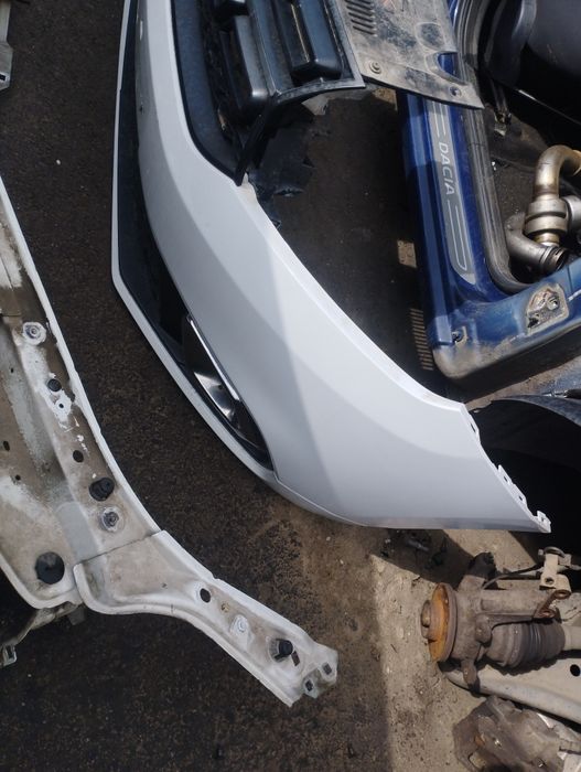 Aripa capota trager bara fata Dacia Logan 2 Sandero facelift 2016-2020