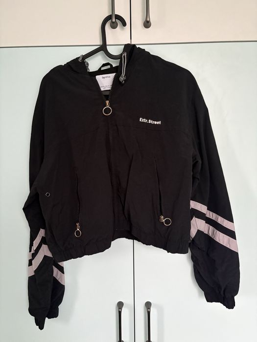 Преходно яке с качулка Bershka