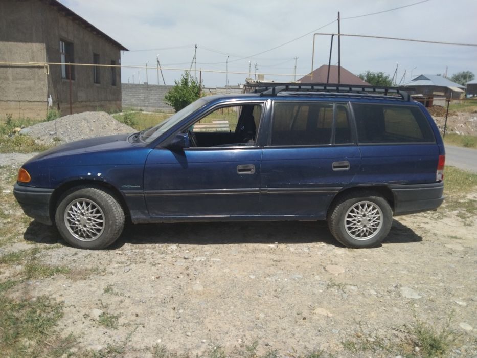 Опел астра 1.6 л