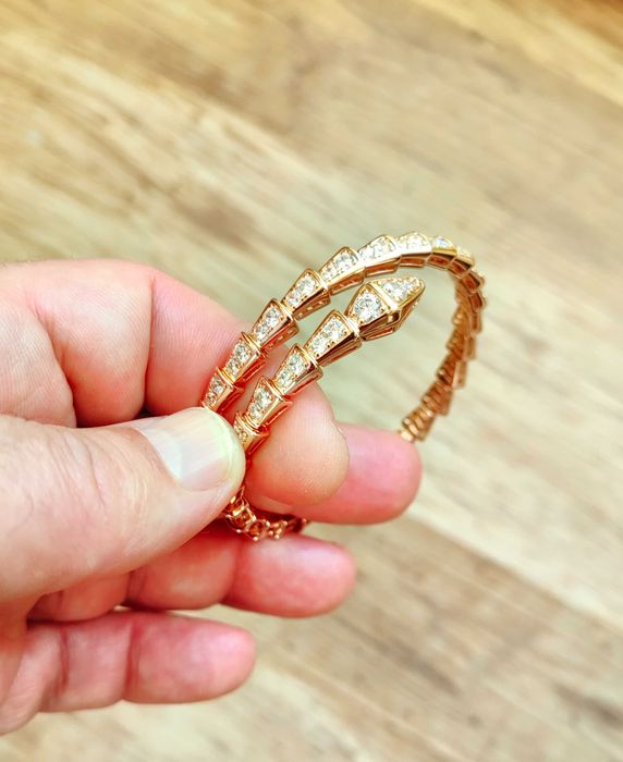 Еластична гривна Bvlgari Serpentine със змийска кост в розов цвят