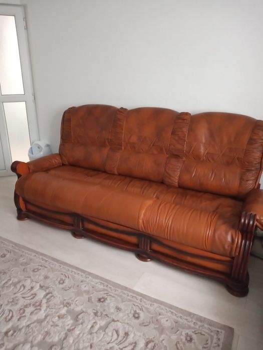 Canapea din piele naturala extensibila