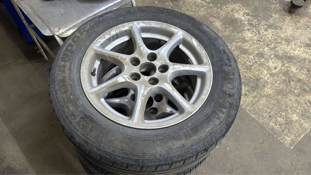 Продам комплект с резиной