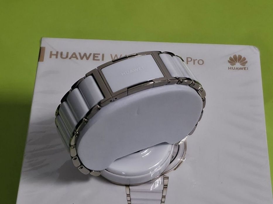 КАТО НОВ 42mm Huawei watch GT 5 Pro Yettel Гаранция '27 Ceramic White