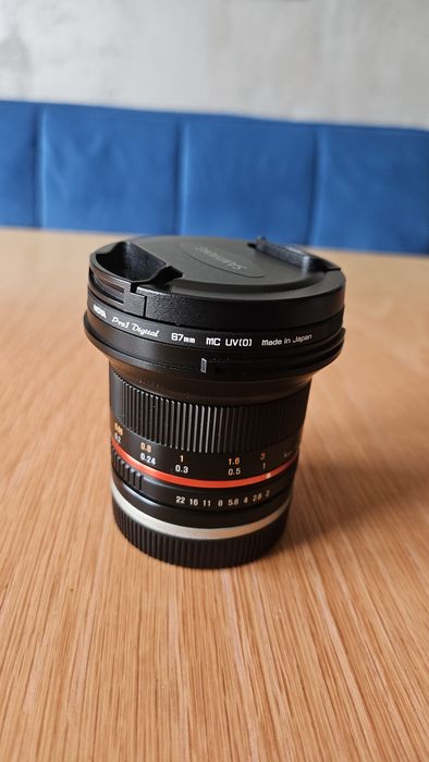 Obiectiv Samyang 12 mm f.2, montura Sony E