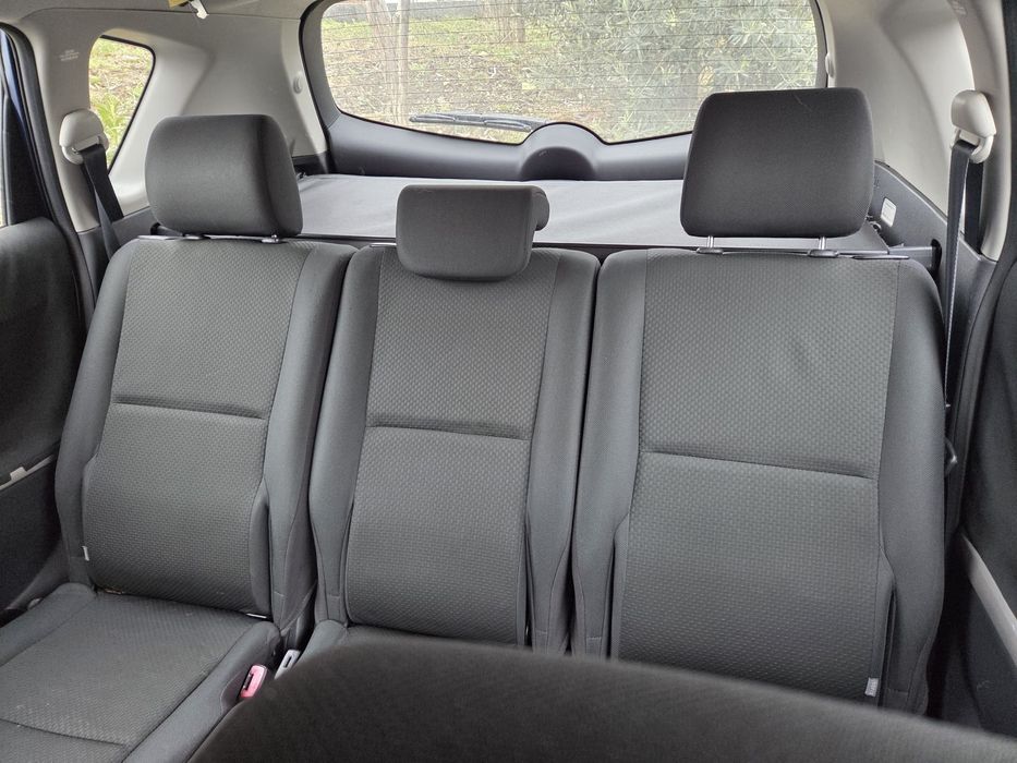 Продавам Toyota Corolla Verso