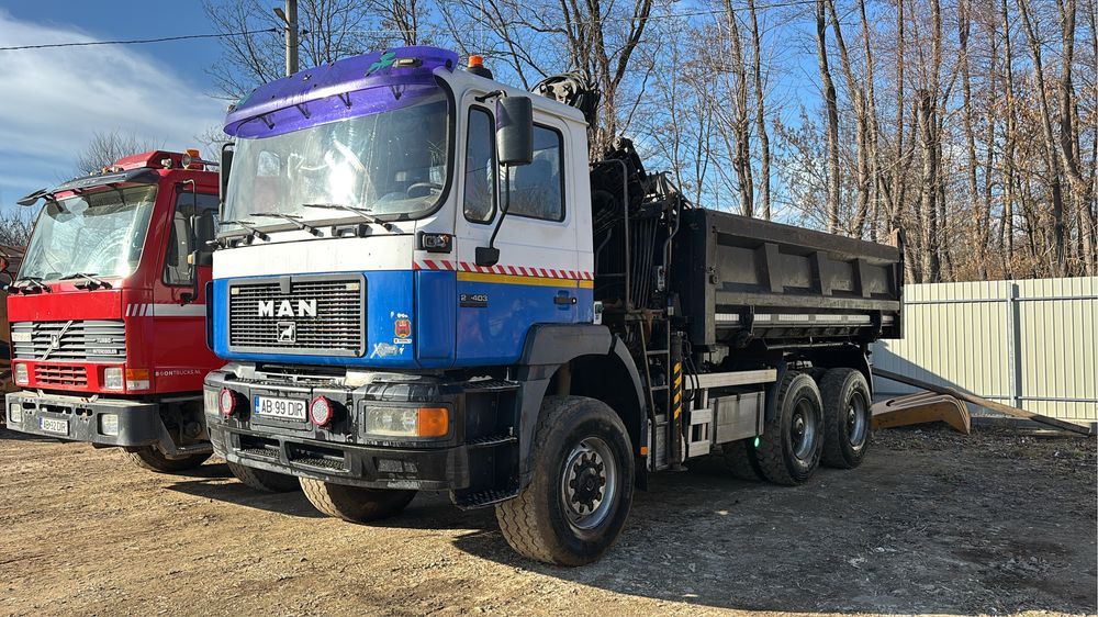 Man 6x6 bascula cu macara
