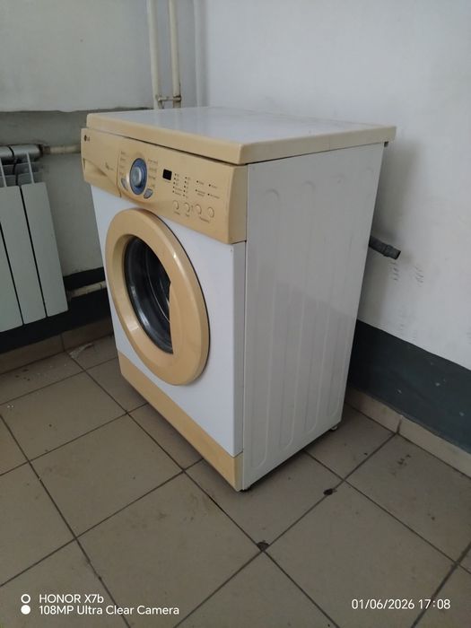 Продам стиралку LG рабочий.